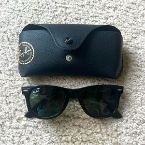 Rayban ORIGINAL WAYFARER CLASSIC (never worn)